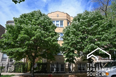 1430 N Maplewood Ave unit 101 - Chicago, IL