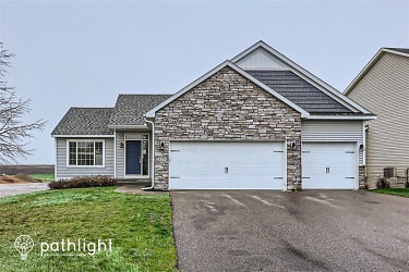 24796 Superior Drive - Rogers, MN
