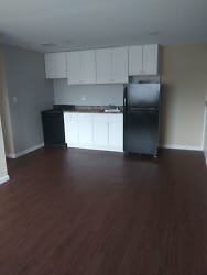 3022 W 14th St unit 102 - Cleveland, OH