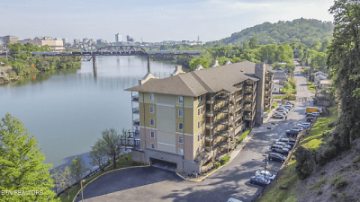 3001 River Towne Way - Knoxville, TN