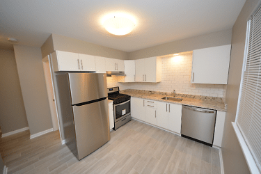 319 Bluff Ave unit 1E - undefined, undefined