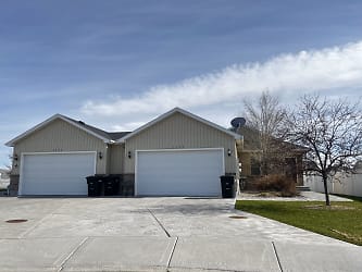 1195 Midway Ave - Ammon, ID