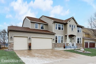 17116 72nd Place N - Maple Grove, MN