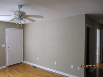 208 W Ryder Ave unit D - undefined, undefined