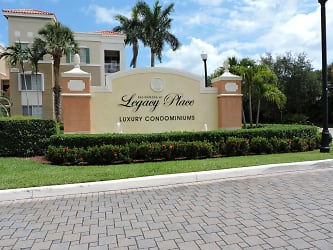 11032 Legacy Dr #203 - Palm Beach Gardens, FL
