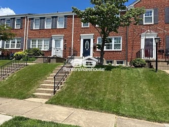 1568 Cottage Ln - Towson, MD