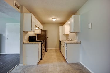 MF-14-Ramsey Square Apartments - Fort Smith, AR