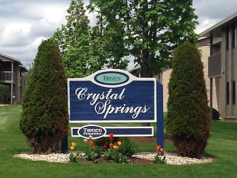 Crystal Springs Apartments - Appleton, WI
