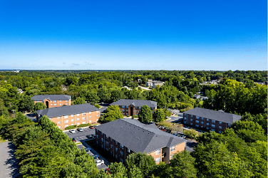 Grand Summit Apartments - Greensboro, NC