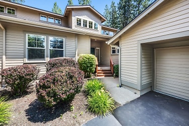 60583 Seventh Mountain Dr - Bend, OR