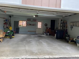 37 Briar Garage Parking.jpg