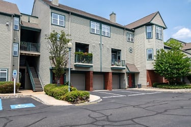 Bishop's View Apartments - Cherry Hill, NJ