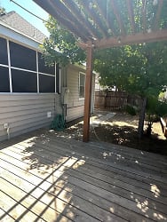 203 S Murdock Ave - Willows, CA