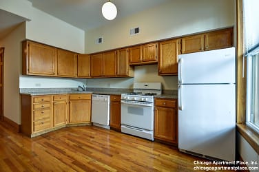 2748 N Lincoln Ave unit 2 - Chicago, IL