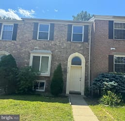 9728 Summer Park Ct - Columbia, MD