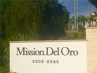 2305 Rancho Del Oro Rd - Oceanside, CA