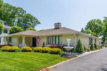 650 Riverside Dr - Cranford, NJ