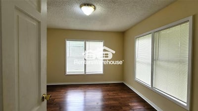 2426 29th Ave - undefined, undefined