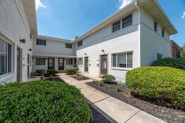 1477-1491 W Lane Ave unit 1481 - Upper Arlington, OH