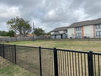 Caspian Living Apartments - Corpus Christi, TX