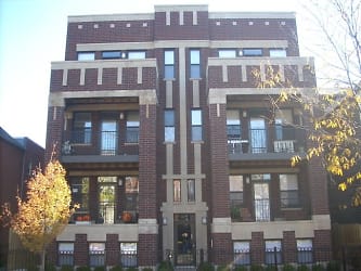 3229 N Kenmore Ave unit 003 - Chicago, IL