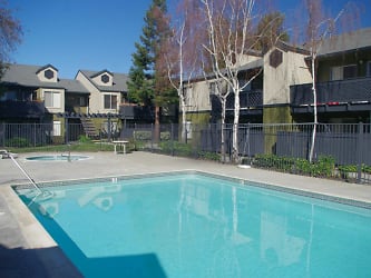 Regency Square Apartments - Fremont, CA