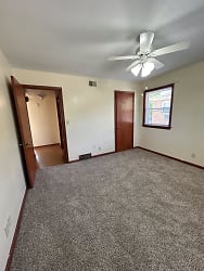 320 Idlewylde Dr unit 6 - undefined, undefined