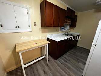 5 Hudson St - Bangor, ME