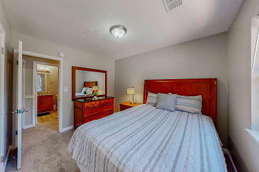 Room For Rent - Ellenwood, GA