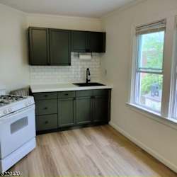 36 W Bradford Ave #2 - Cedar Grove, NJ