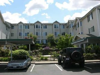 The Oasis Apartments - Tacoma, WA