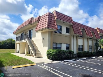11096 Royal Palm Blvd #11096 - Coral Springs, FL