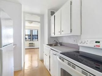 9815 Horace Harding Expy - Queens, NY