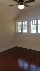 818 Harwood St unit 1/2 - Orlando, FL