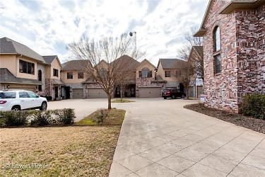 2624 S Everest Ave Apartments - Rogers, AR