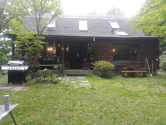 457 Storms Rd - Valley Cottage, NY
