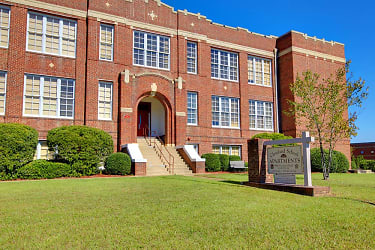 Cleveland School Apartments - Clayton, NC