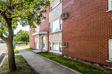 101 Memorial Apartments - Calumet City, IL