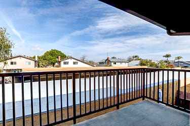 Casa Sierra Apartment Homes - Riverside, CA