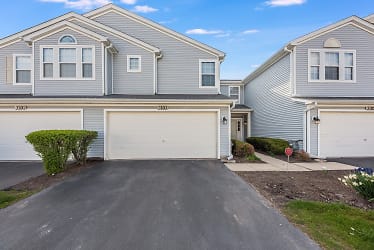 3103 Clearwater Dr - Plainfield, IL