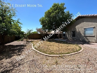 3581 E Desert Moon Trl - San Tan Valley, AZ