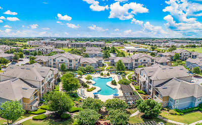 MAA Double Creek Apartments - Austin, TX
