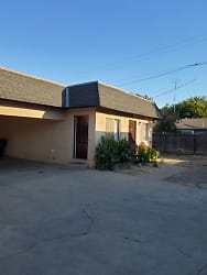 1441 South Ave unit 1441 - Gustine, CA