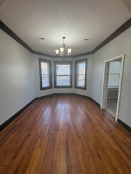 4356 S Wells St - Chicago, IL