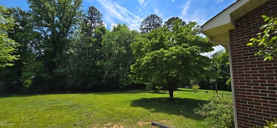 3913 Clemmons Rd - Clemmons, NC