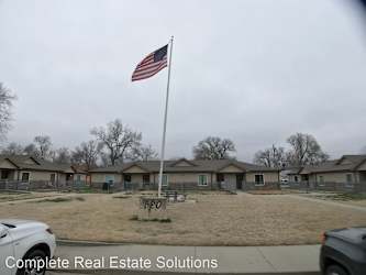 520 W 11th St - Junction City, KS