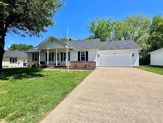 227 Moonlite Ave - Bowling Green, KY