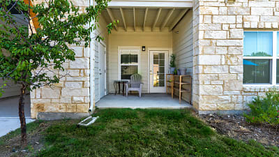 Residences Of Long Branch Apartments - Rowlett, TX
