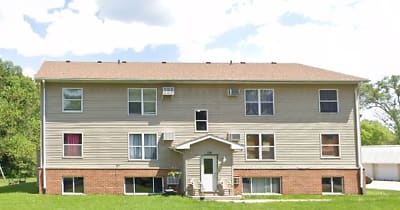 124 Earl St Apartments - Evansdale, IA