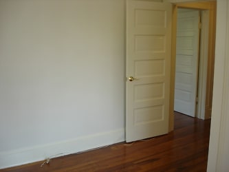 3104 Bayonne Ave unit 3104 - Baltimore, MD